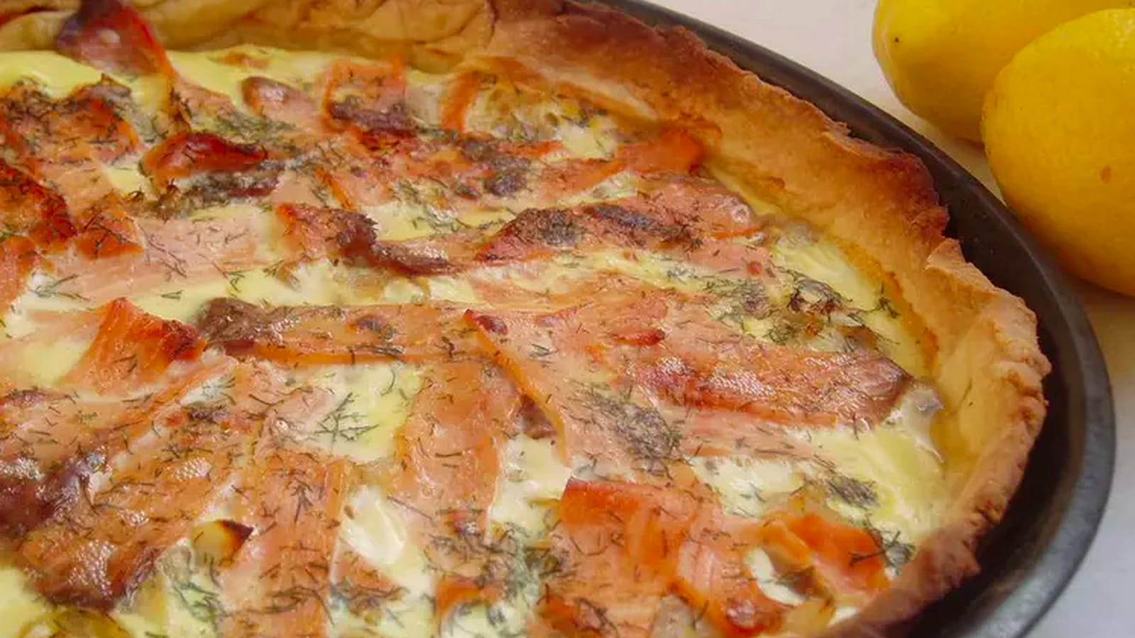 Tarte au saumon et endives