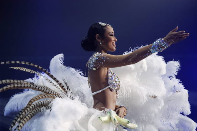 Cl&eacute;mence Botino, merveilleuse repr&eacute;sentante de la France