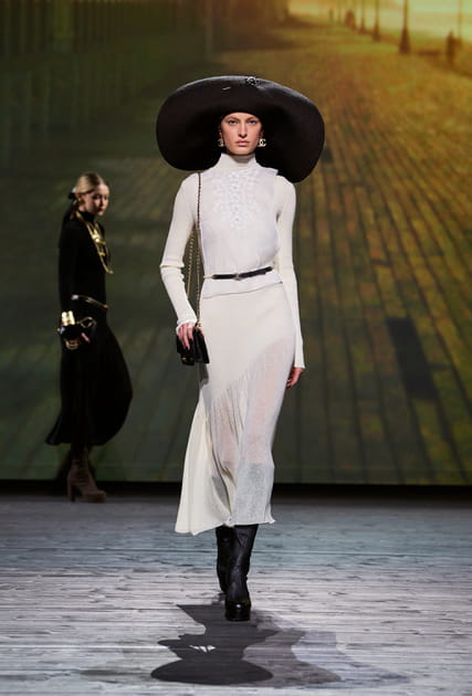 Look 61&nbsp;du d&eacute;fil&eacute; Chanel automne-hiver 2024-2025