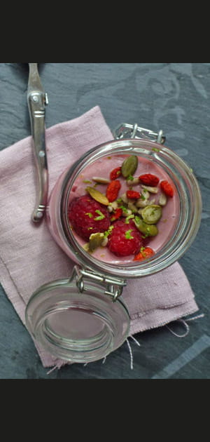 Dessert minceur : cr&egrave;me aux framboises fra&icirc;ches, vegan et sans gluten