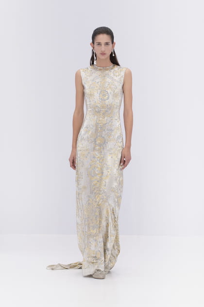 Look 35&nbsp;du d&eacute;fil&eacute; Fendi