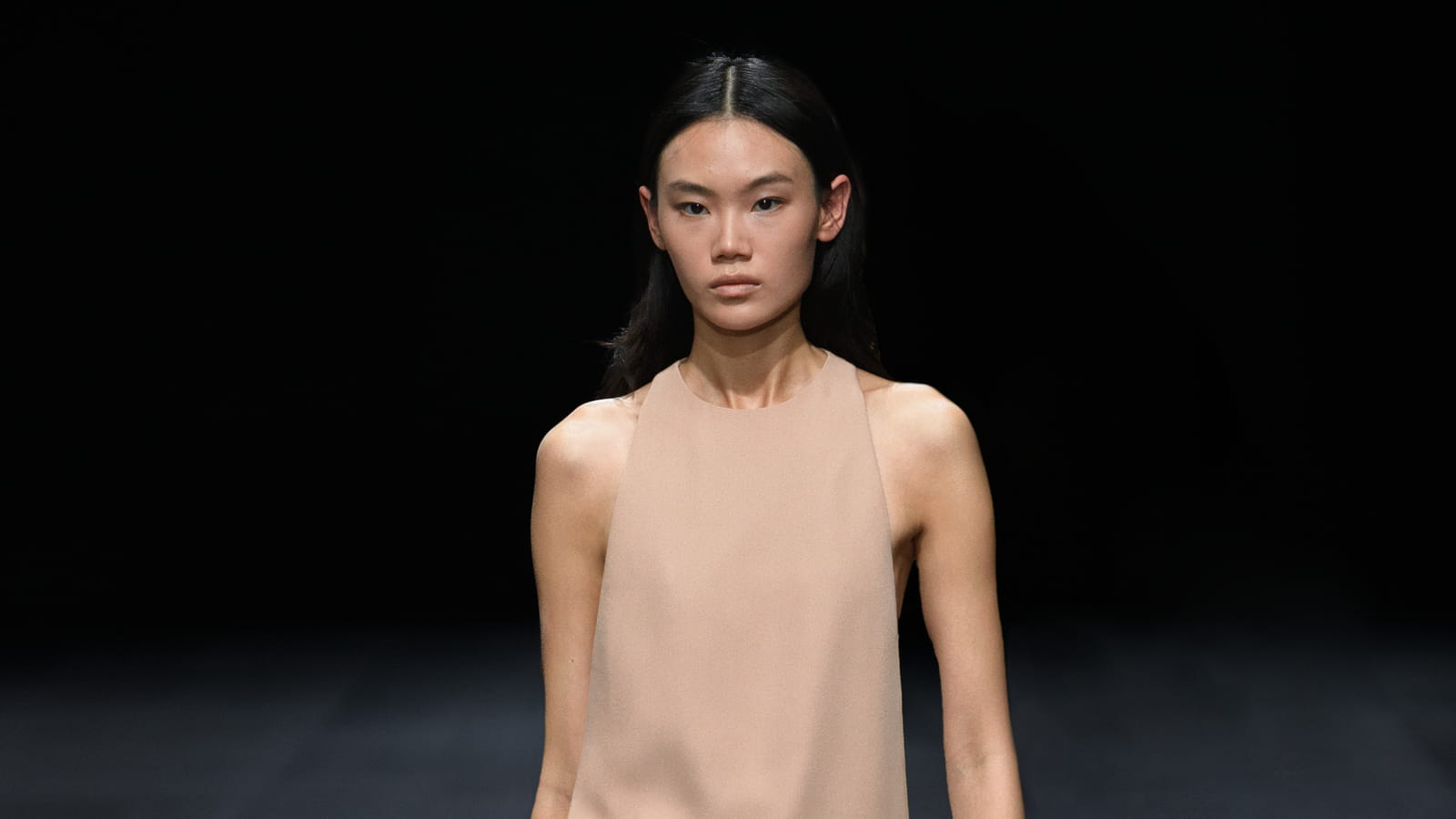 Look 15