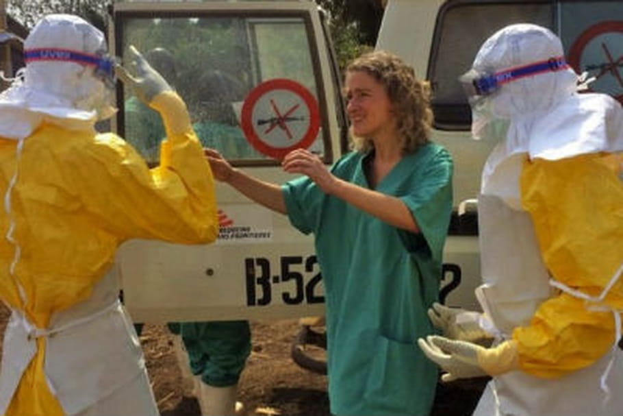 Ebola : des vaccins testés en Afrique dès décembre