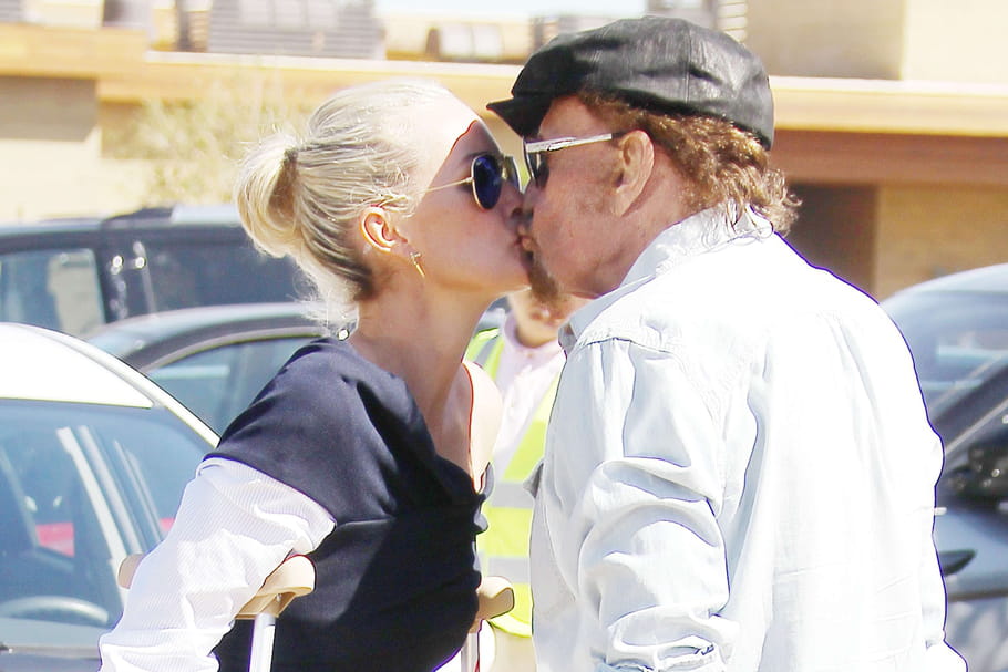 Johnny exhumé, son cercueil déplacé : la victoire de Laeticia Hallyday