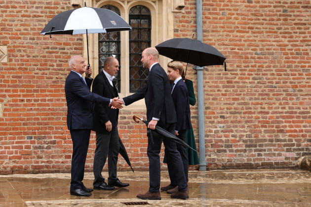 William et George rencontrent les principaux d'Eton