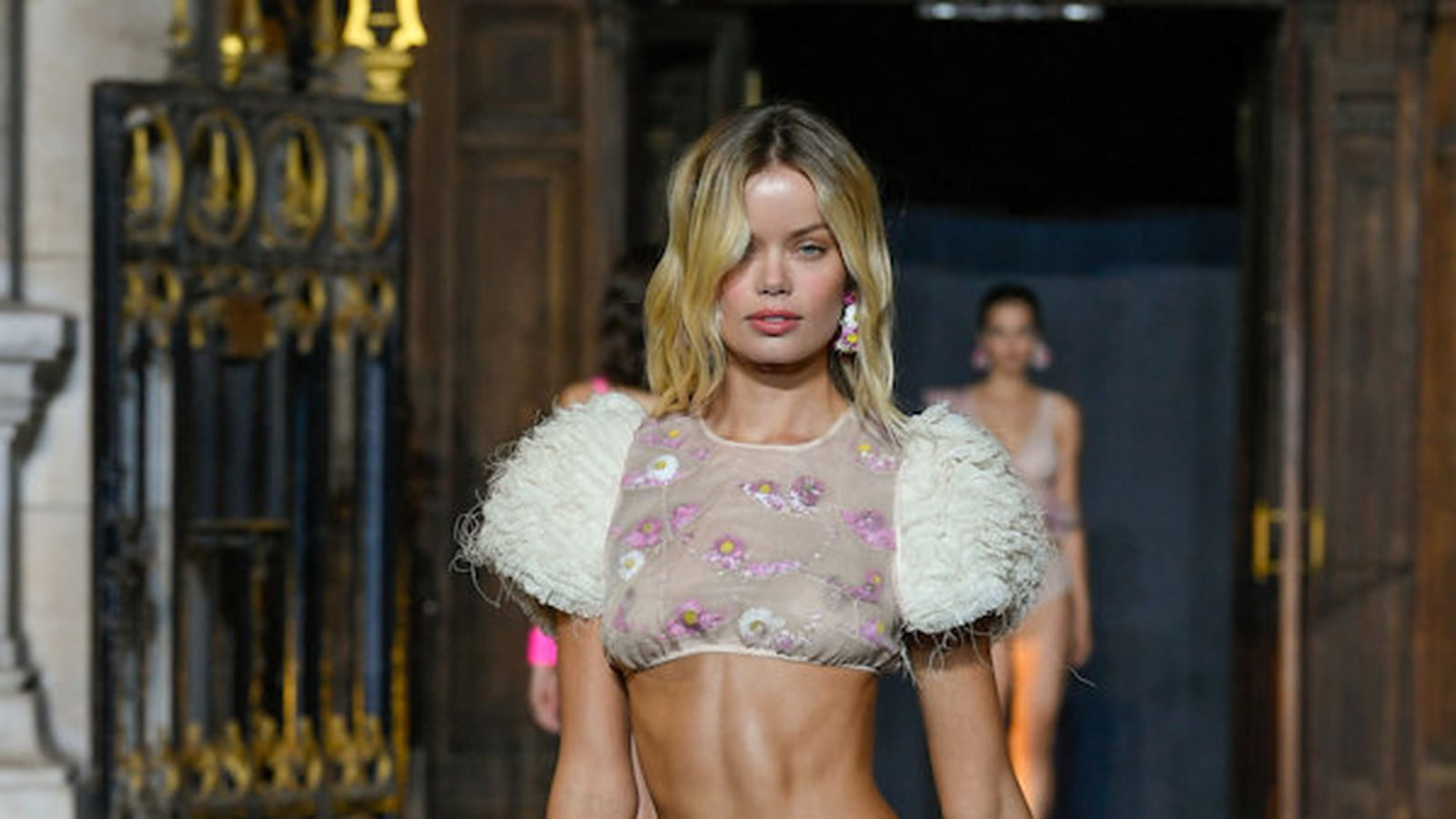 Look 51