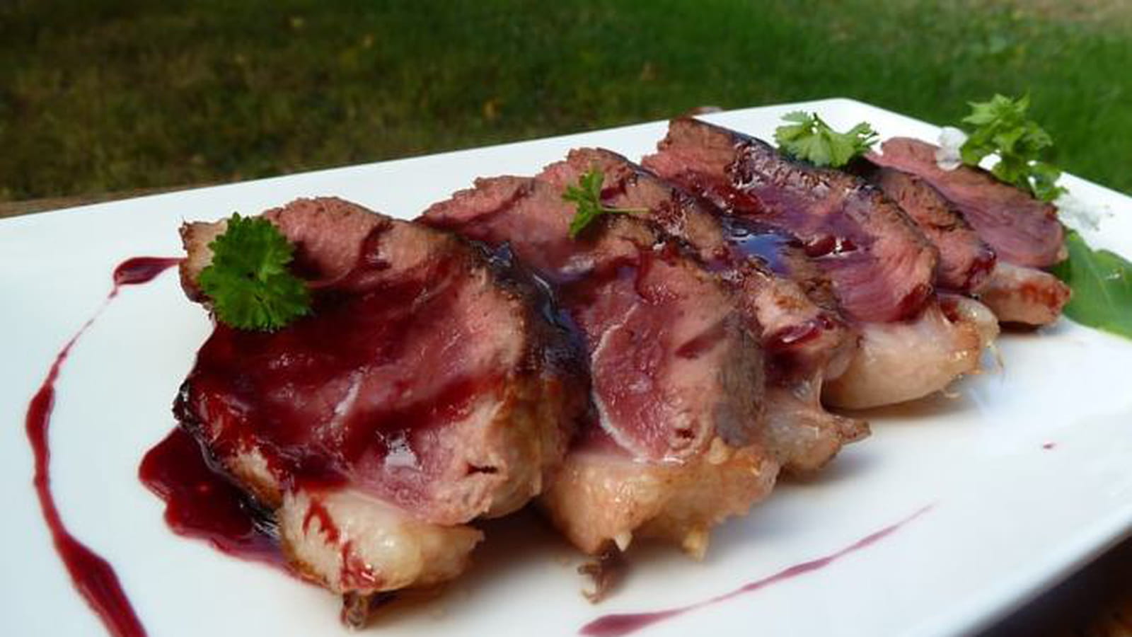 Magret de canard cassis