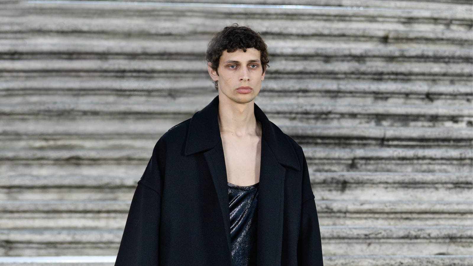 Look 28