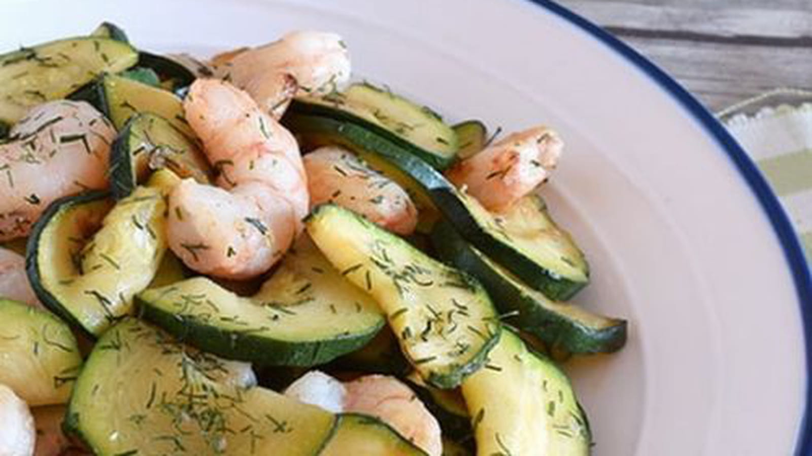 Sauté de courgettes aux crevettes