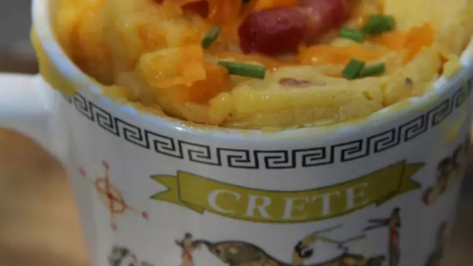 Mug cake lardons cheddar