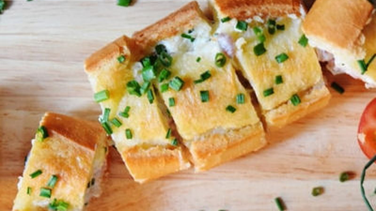Baguette garnie aux lardons
