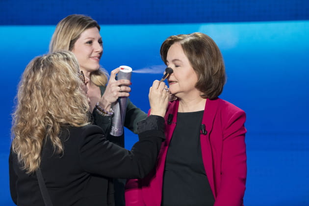 Nathalie Loiseau se fait belle pour débattre des européennes