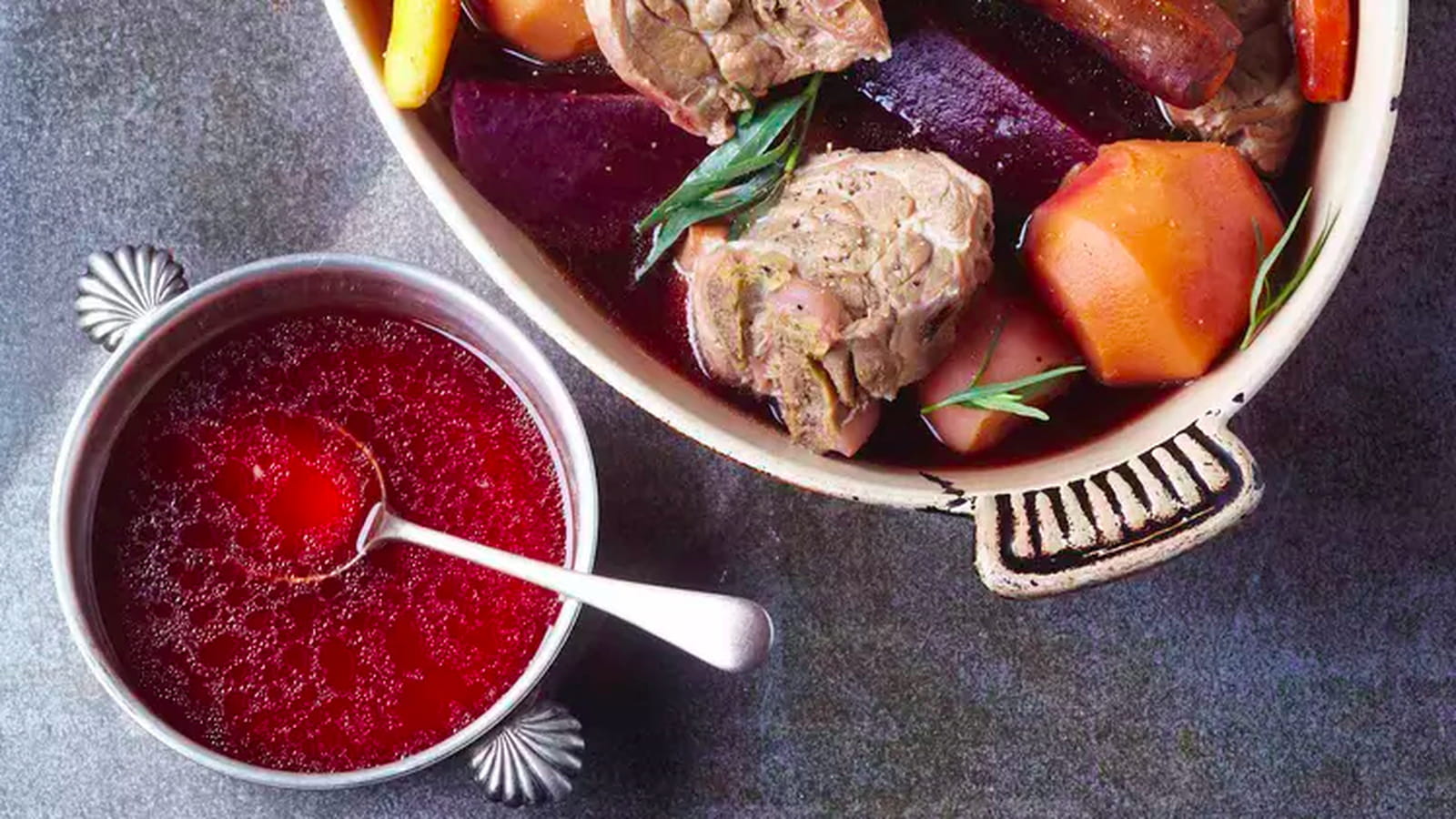 Pot-au-feu d'agneau bio aux légumes oubliés