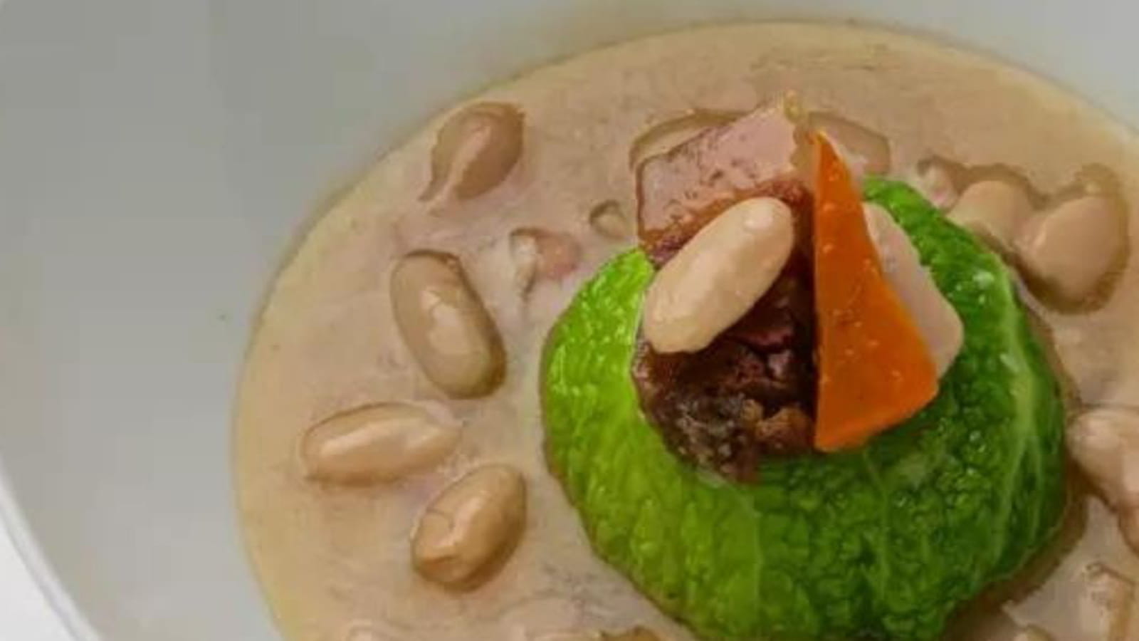 Garbure bigourdane aux haricots tarbais