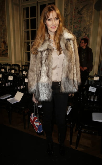 Mareva Galanter, lookée au défilé Alexis Mabille