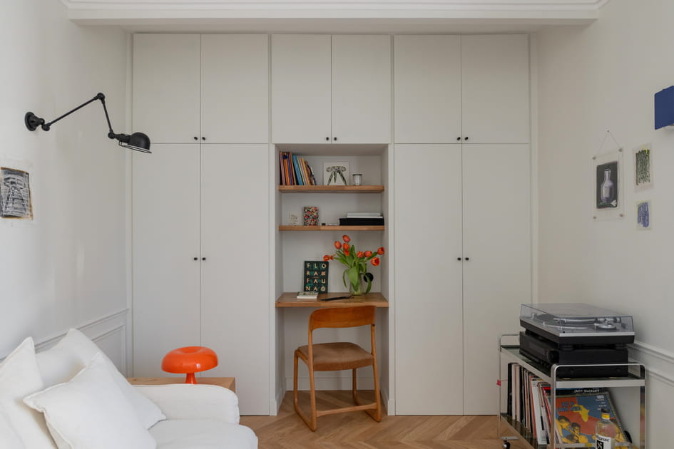 Apr&egrave;s&nbsp;: un salon all&eacute;g&eacute; dans un style plus contemporain