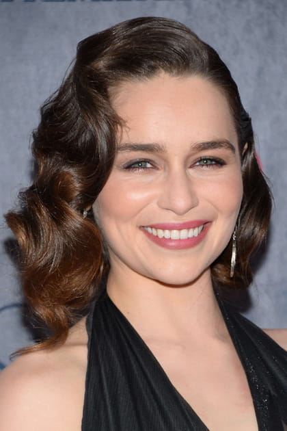 Le look r&eacute;tro d'Emilia Clarke