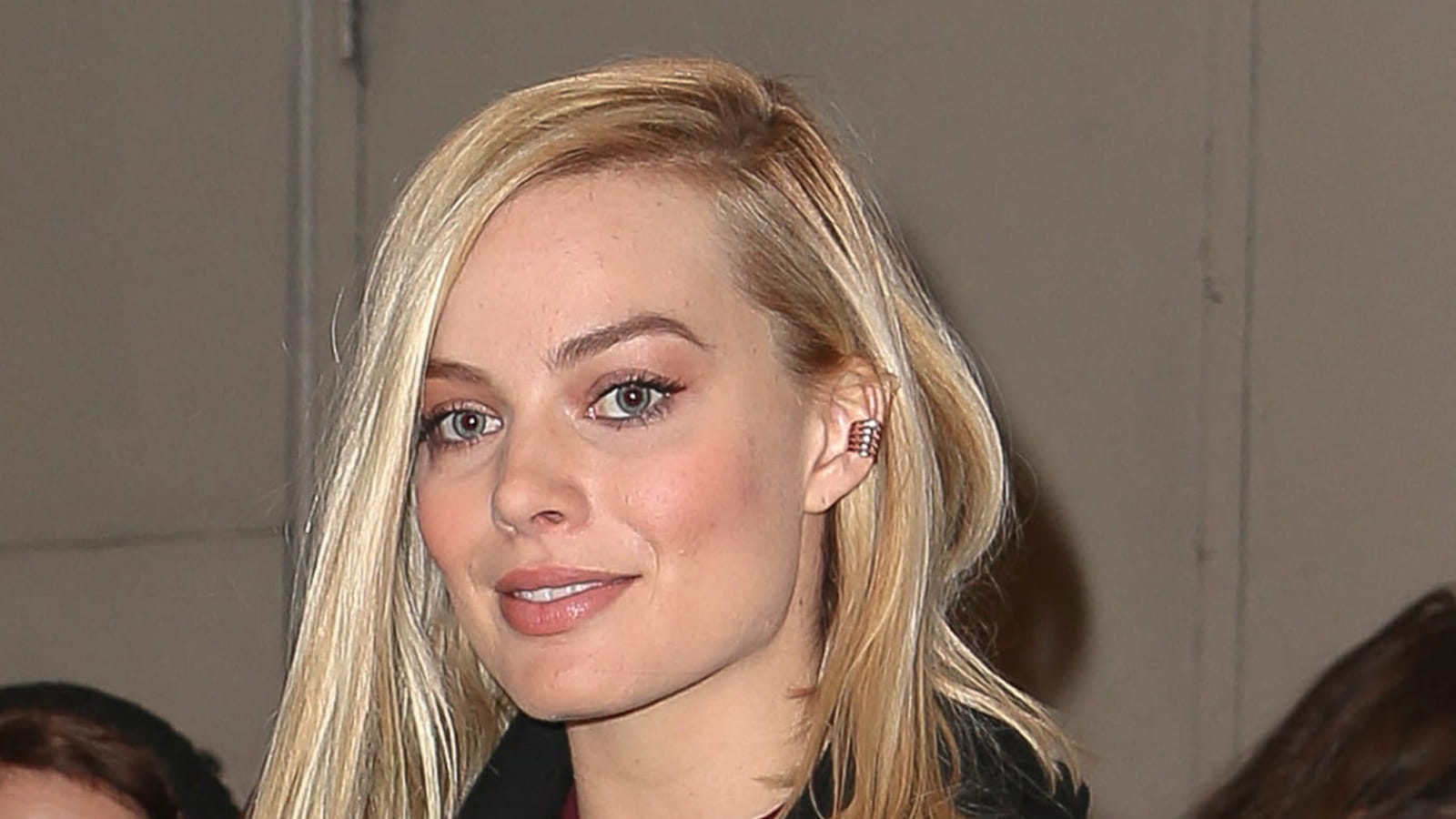 Le carré mi-long de Margot Robbie