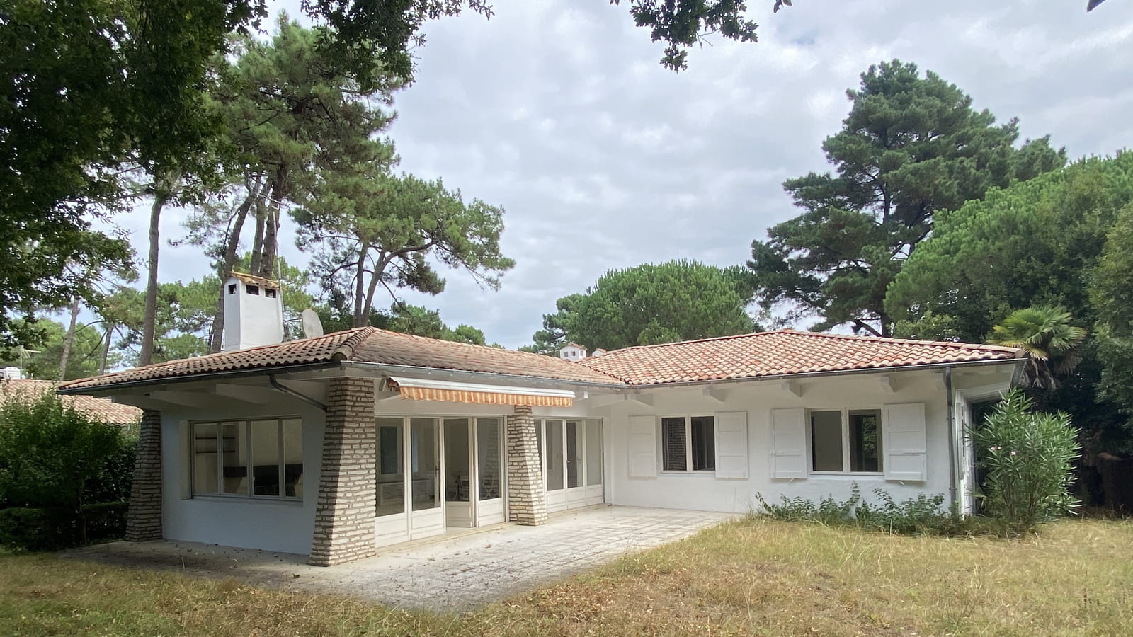 Extérieur avant
