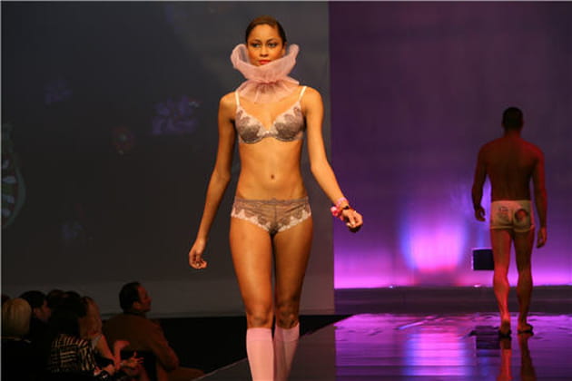 Des broderies tout en finesse