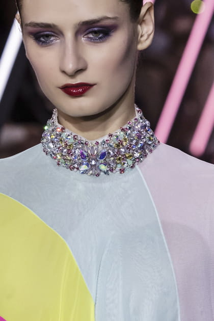 Le maquillage t&eacute;n&eacute;breux