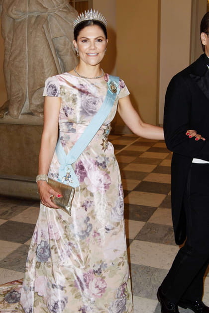 Victoria de Suède en robe longue à l'imprimé fleuri