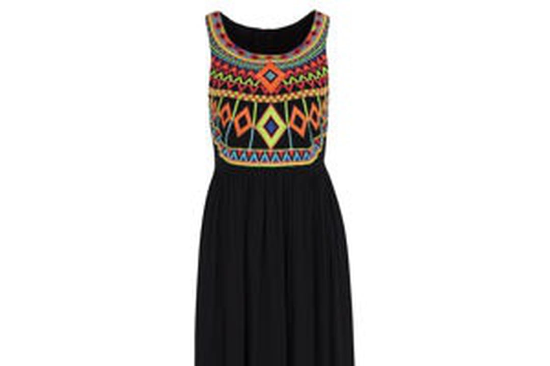 Robe longue noire et colorée de Marks and Spencer