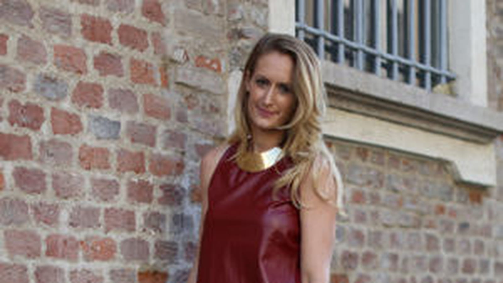 Color brique