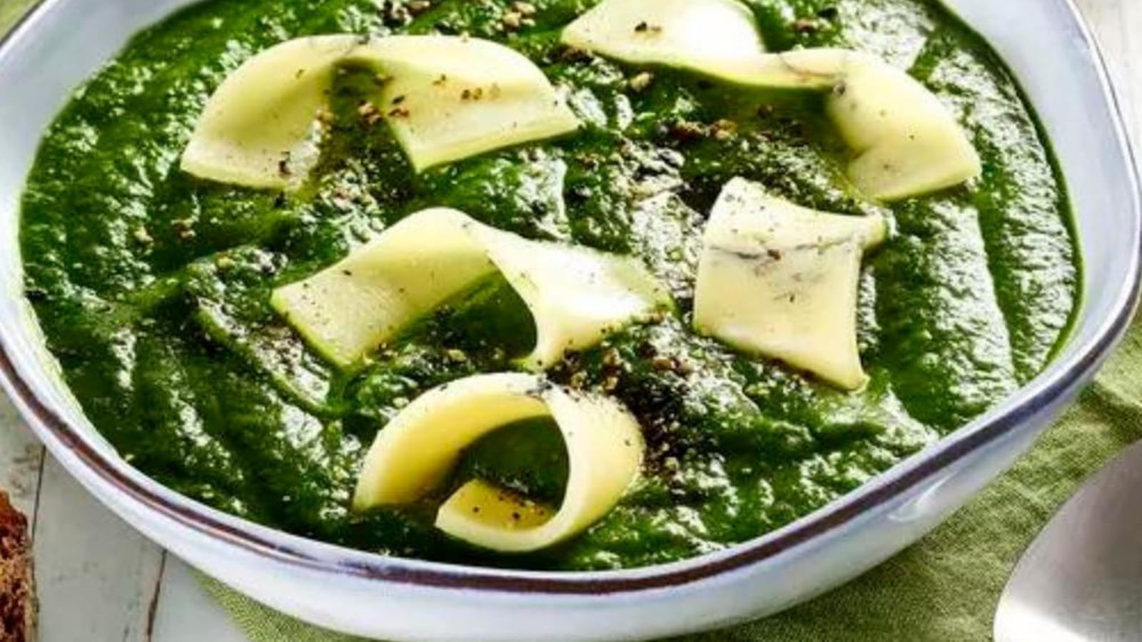 Soupe d'épinards au Morbier