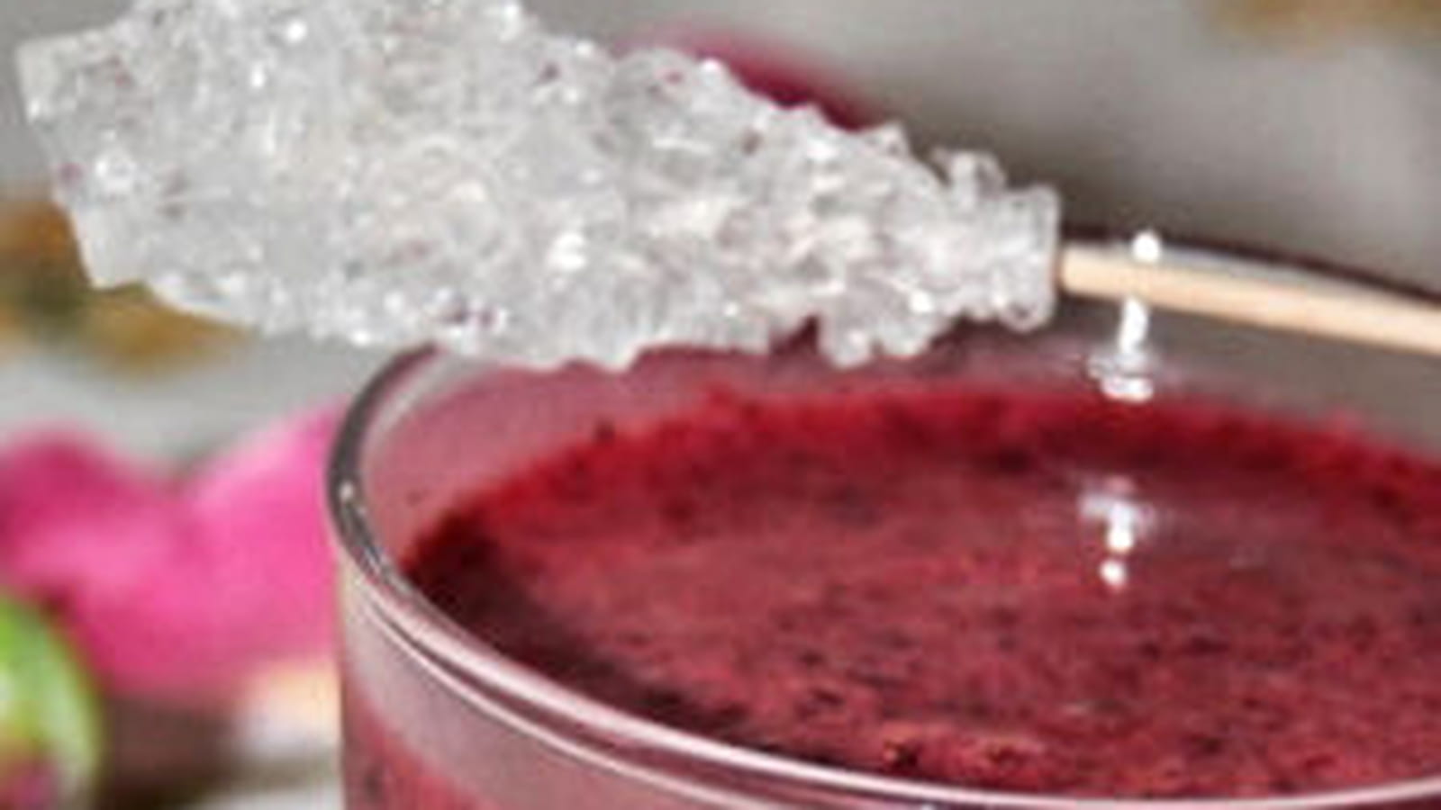 Smoothie aux fruits rouges