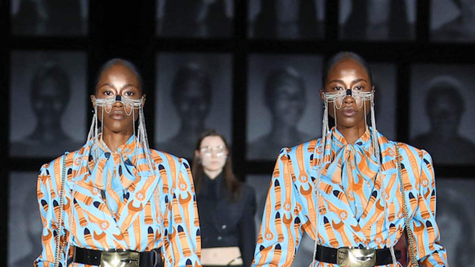 Look 19
