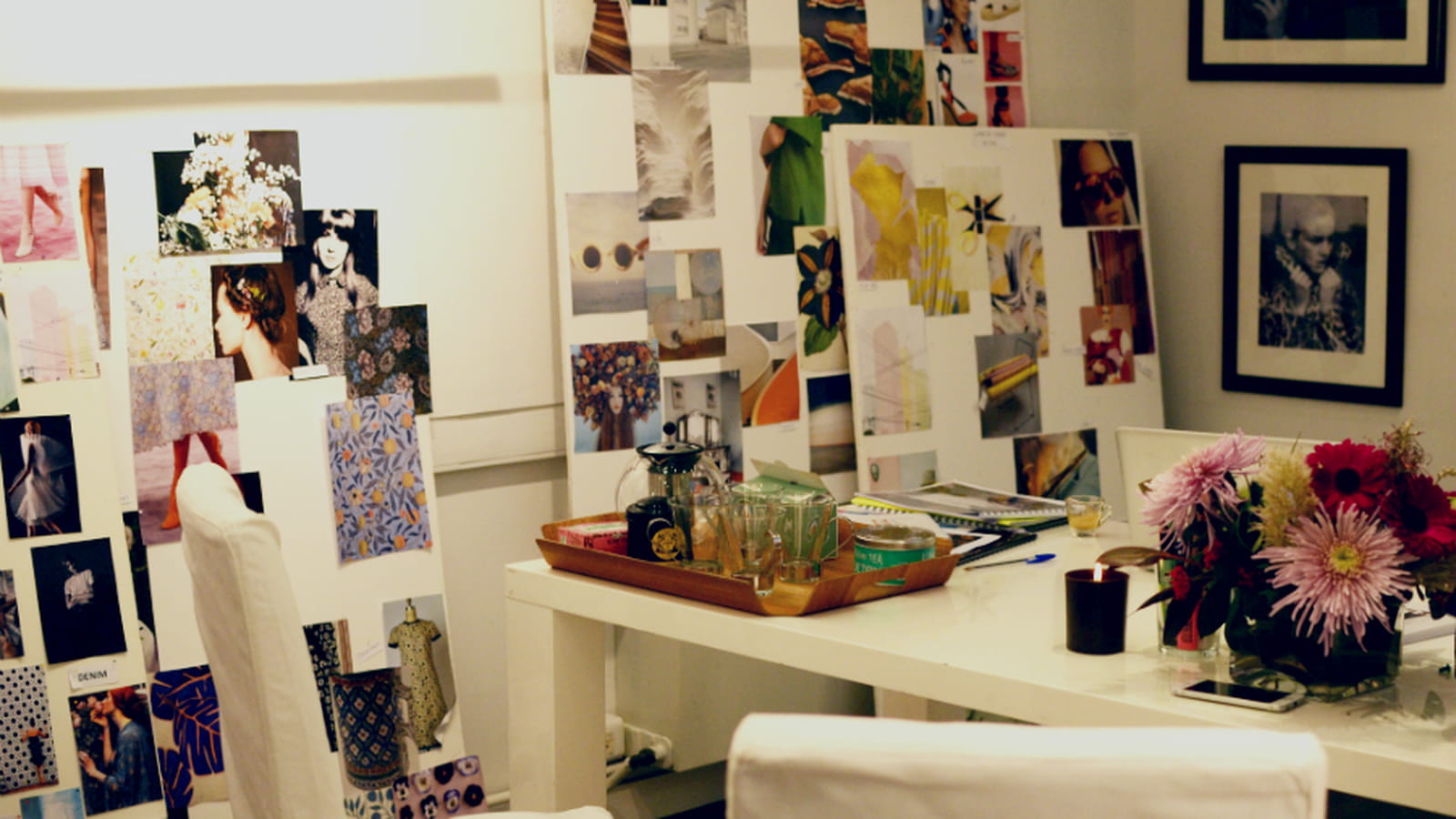 Dans le bureau de la céatrice