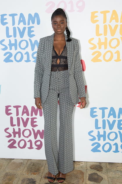 Karidja Tour&eacute; au d&eacute;fil&eacute; Etam Live Show