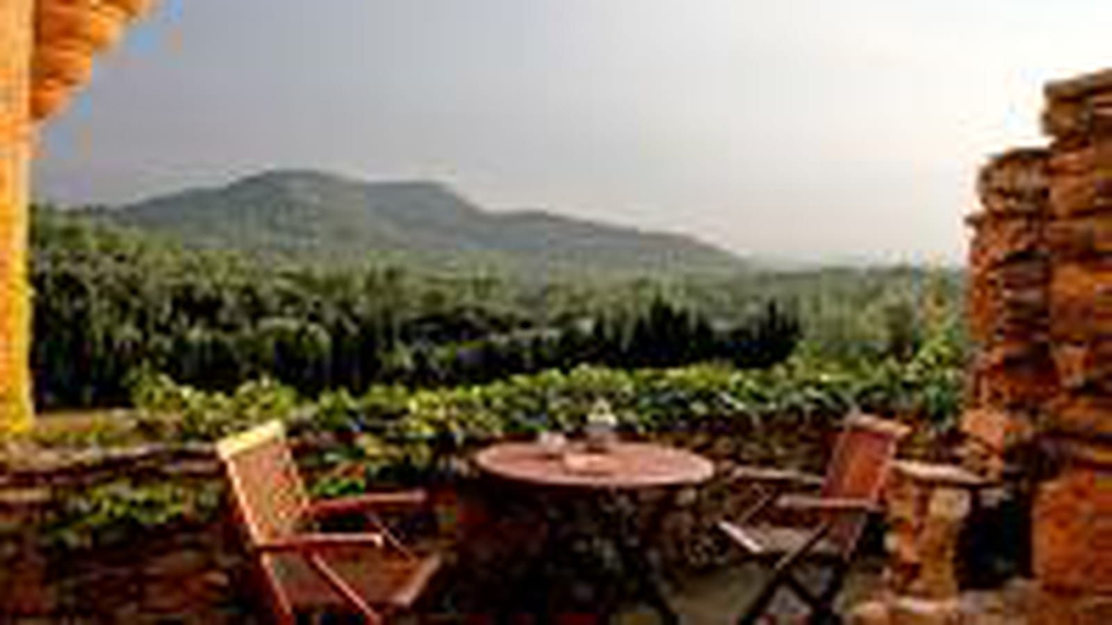 Terrasse avec tourelle