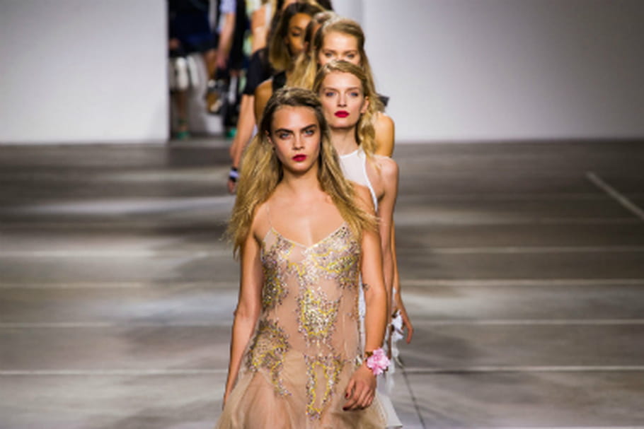 Défilé Topshop Unique prêt-à-porter 2015 : sportives preppy