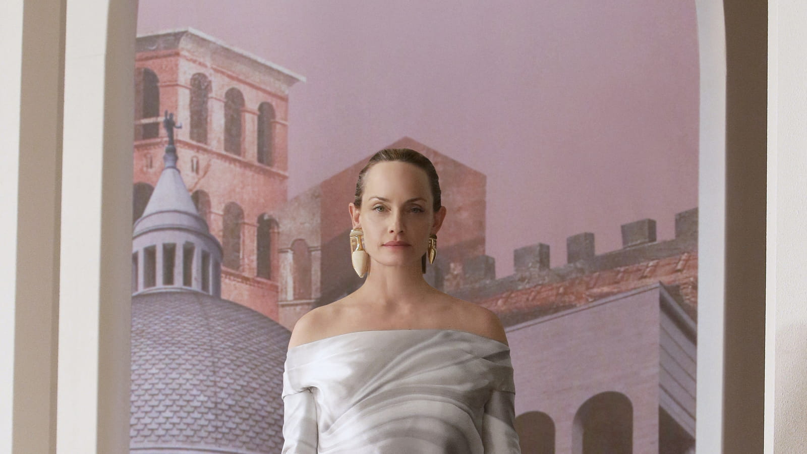 Look 25