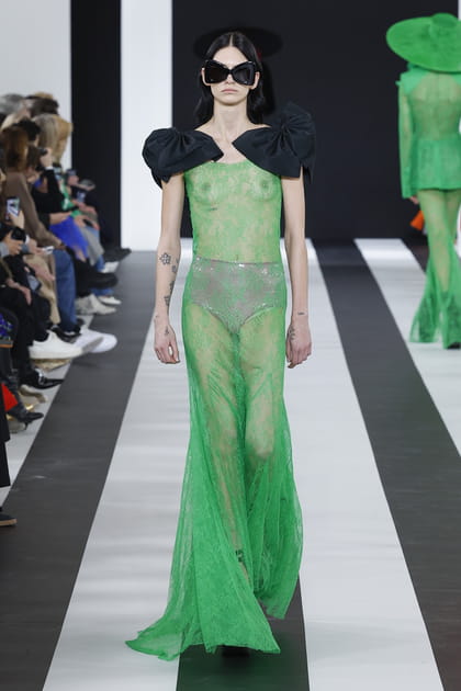 Look 16&nbsp;du d&eacute;fil&eacute; Nina Ricci