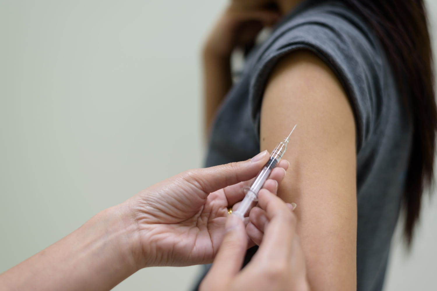 Vaccins obligatoires : en France, bébé, adulte, pour voyager