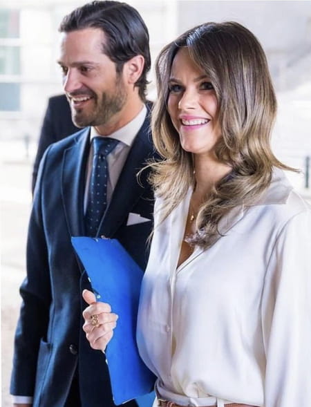 Sofia-de-suede-maquillage-printanier-bouche-rose