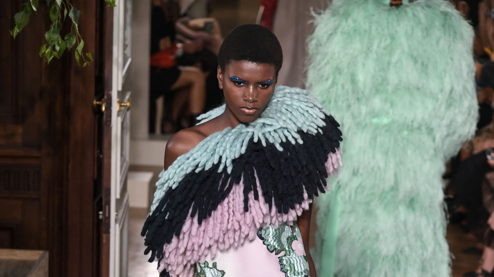 Look 13
