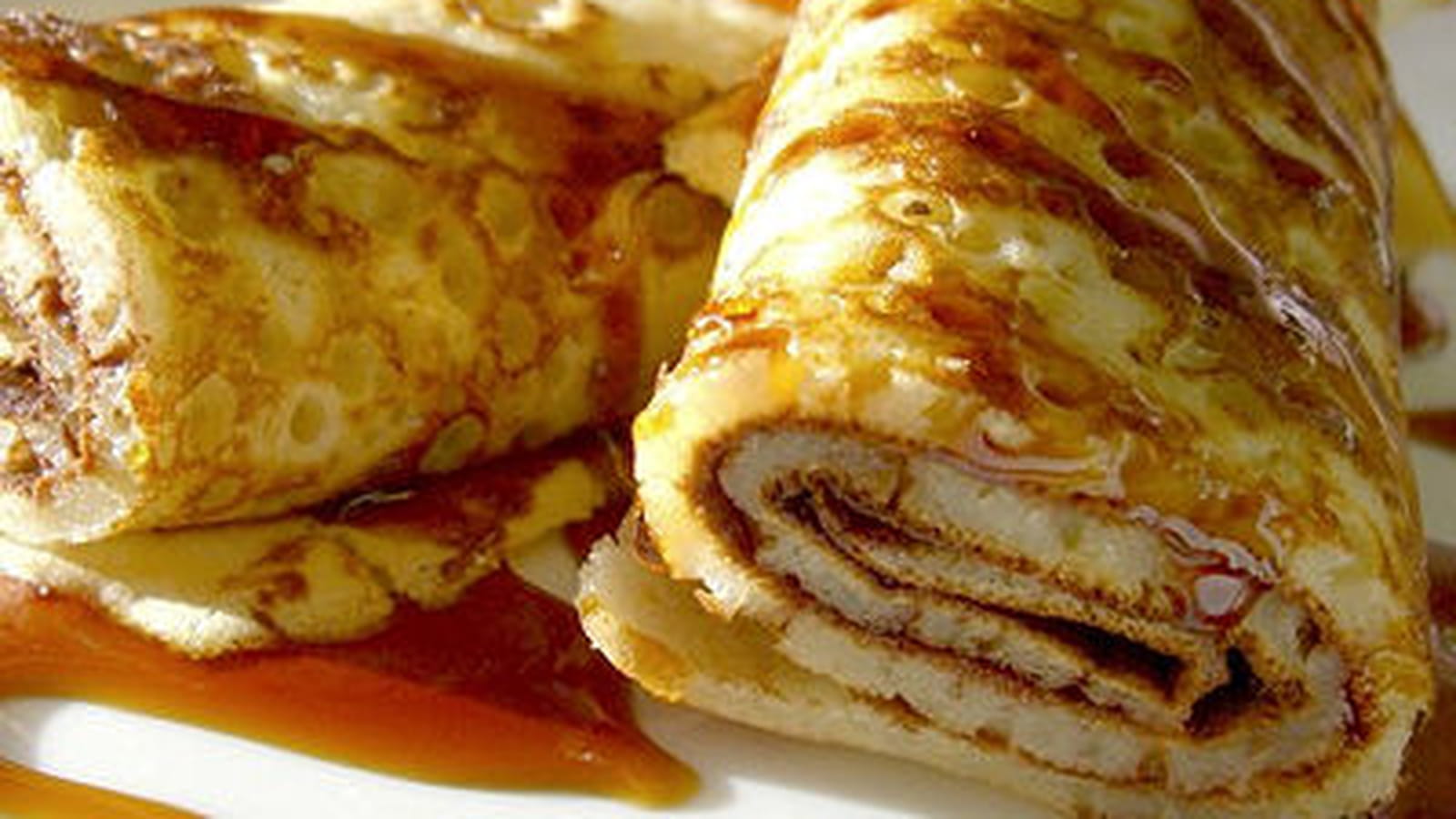 Crêpes roulées au caramel beurre salé