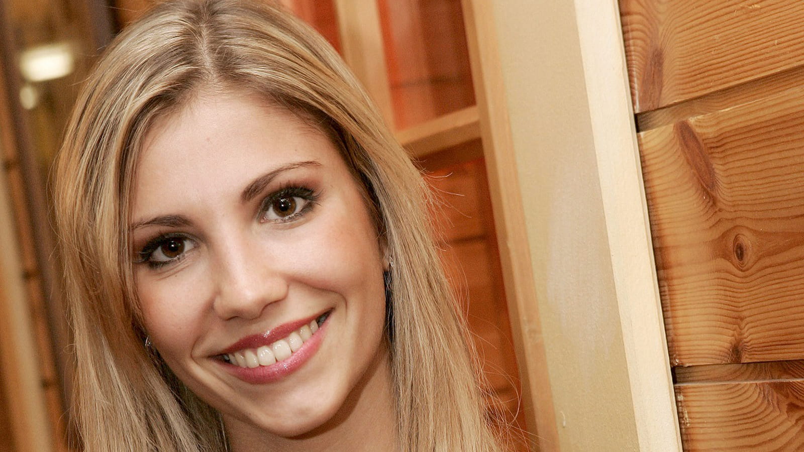 Alexandra Rosenfeld, cheveux longs