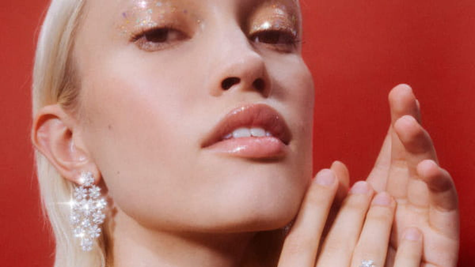 De l'or, des diamants, des perles... 30 bijoux précieux pour illuminer les tenues de fête
