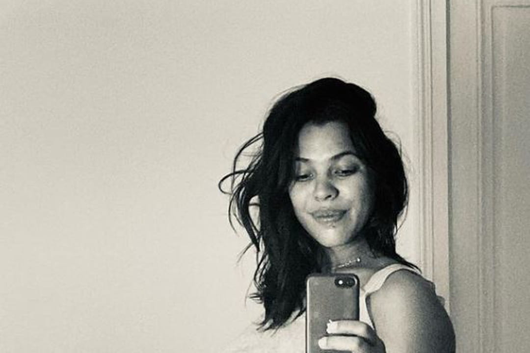 Zita Hanrot, en couple avec l'acteur Ambroise Sabbagh, est enceinte de