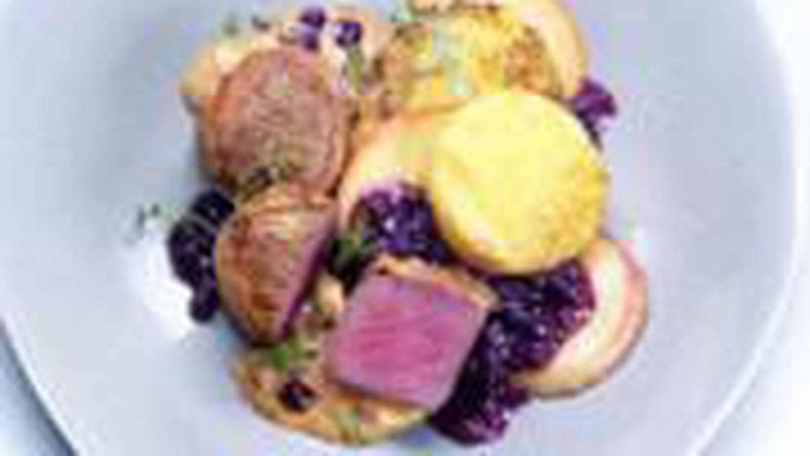 Médaillons de chevreuil et pommes sautées