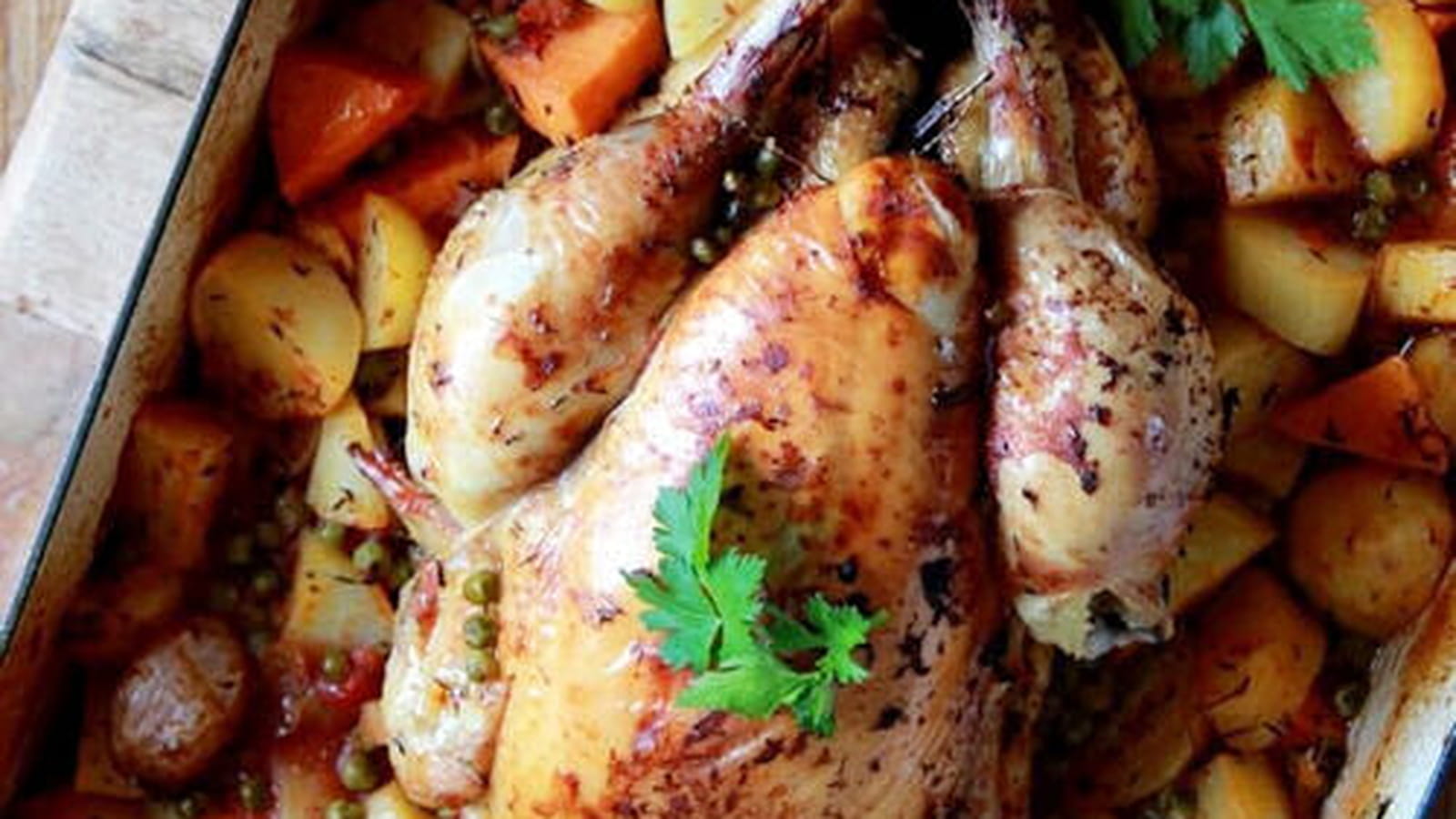 Poulet rôti aux pommes de terre et patates douce
