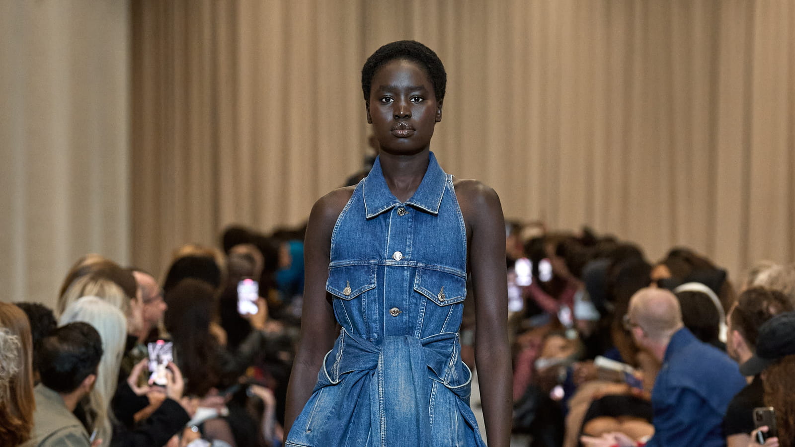  Look 8