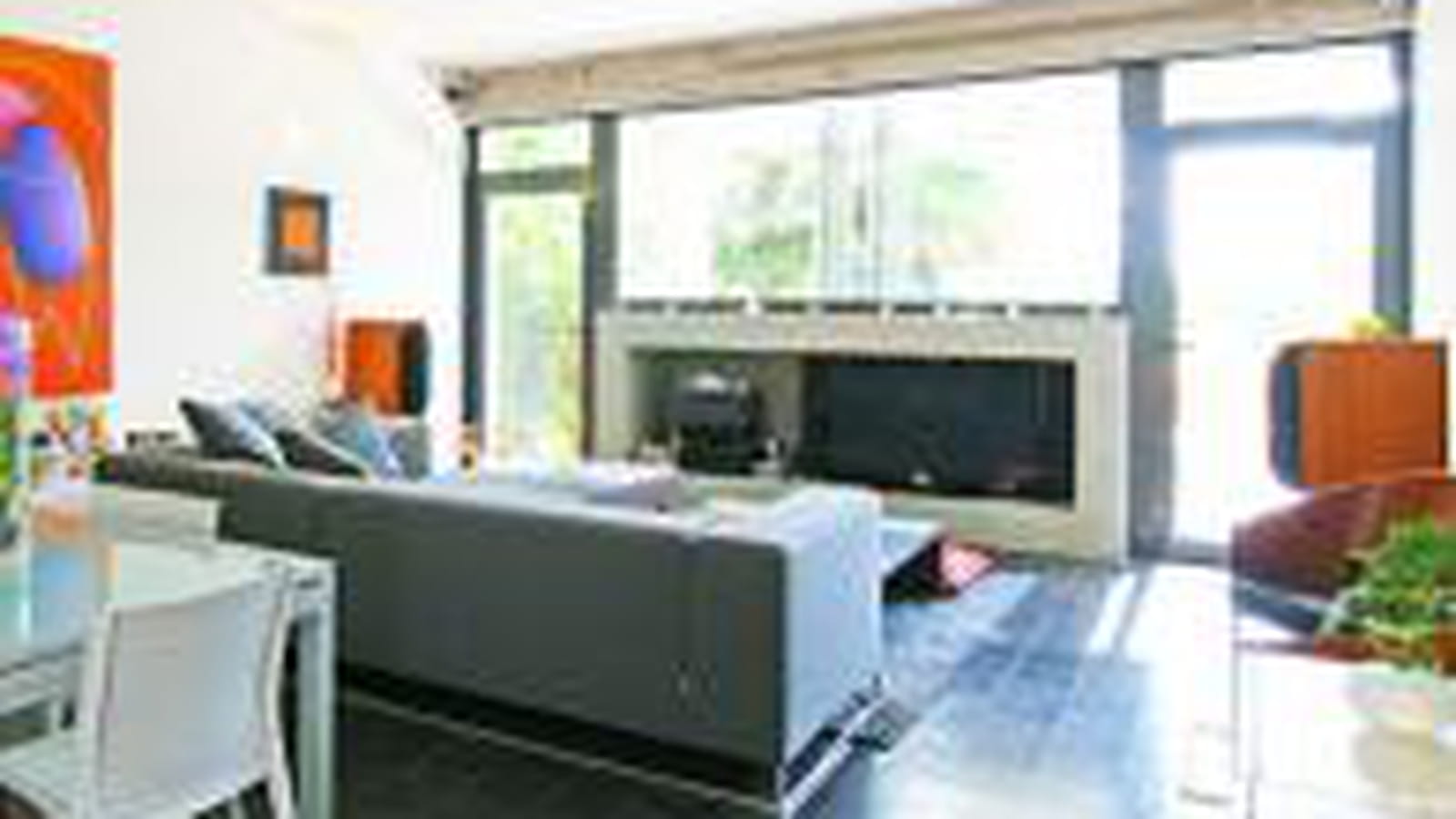 Contemporaine