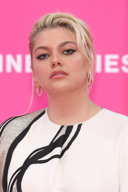 Louane maquill&eacute;e