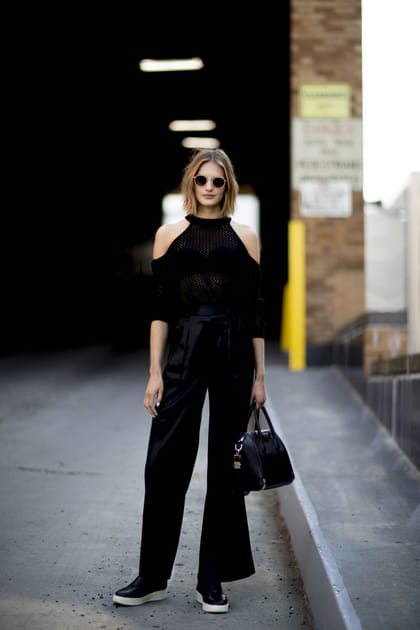 Les épaules dénudées